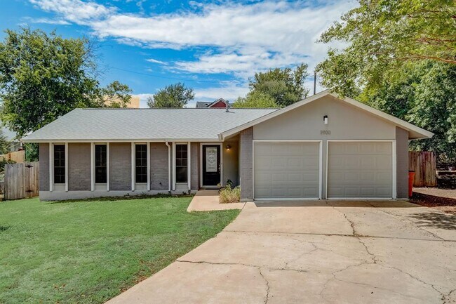 Building Photo - 3900 Chase Cir