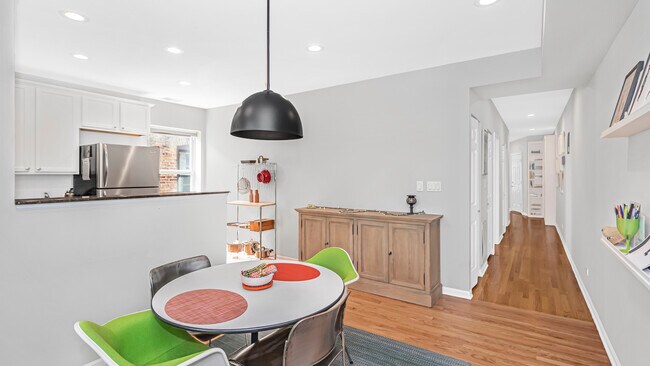 Foto del edificio - 7315 N Honore St