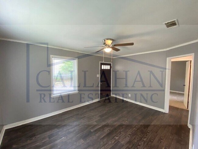 Foto del edificio - 2 Bedroom Park Hill Duplex