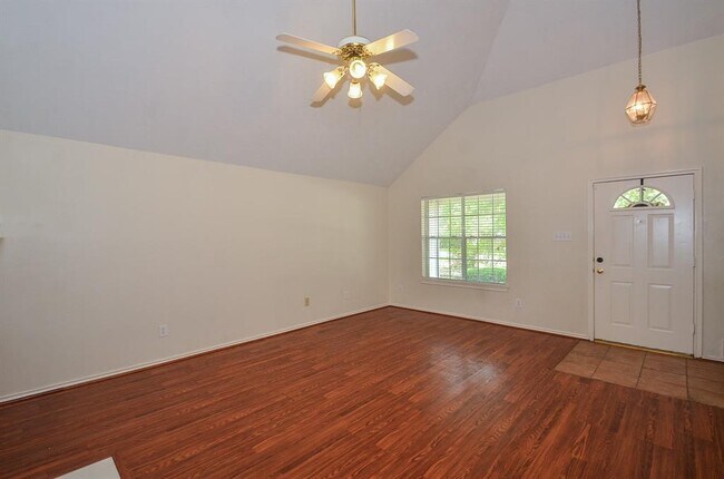 Foto del edificio - 13319 Eldridge Meadow Dr