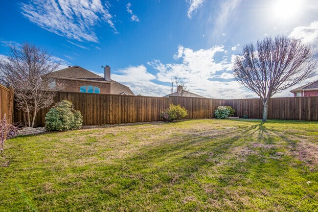 Building Photo - 15463 Palo Pinto Dr