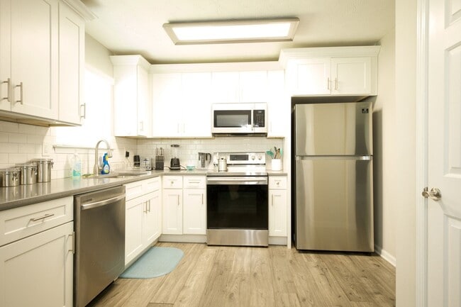 Foto del edificio - 6116 Citico River Ln