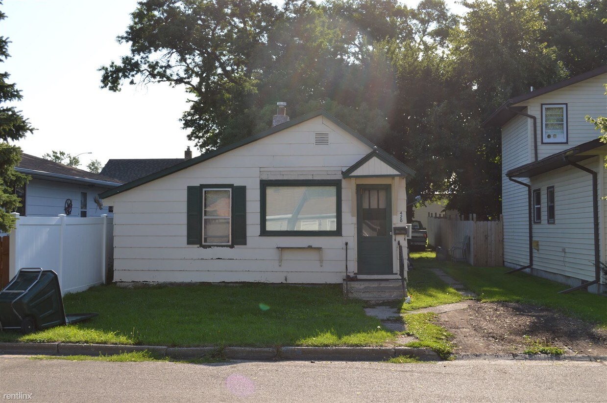 Primary Photo - 2 br, 1 bath House - 420 7th Ave NW