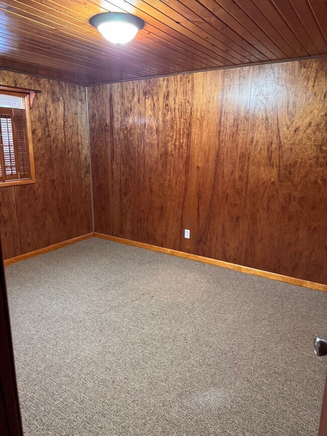 Foto del edificio - 519 Emerson Ave