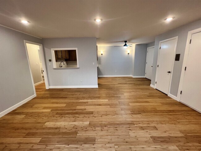 Building Photo - 45 Jacqueline Road, Waltham, MA 02452 - 1 ...