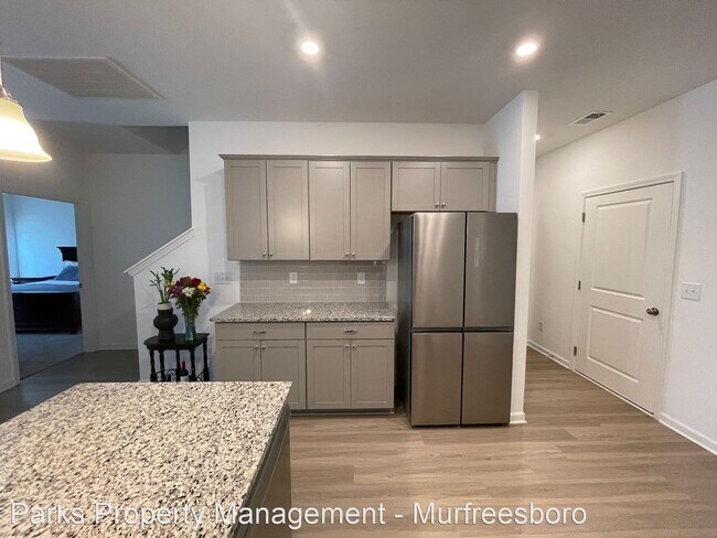 Building Photo - 3 br, 2.5 bath House - 120 Townsend Ave