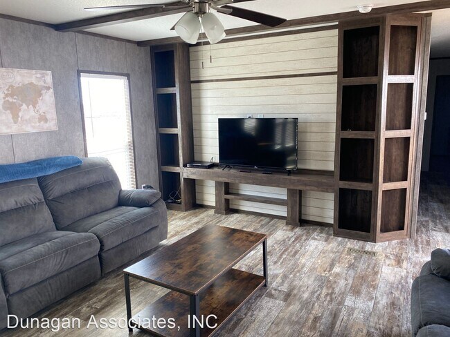 Building Photo - 3 br, 2 bath House - 4154-10 7 Rivers Hwy.