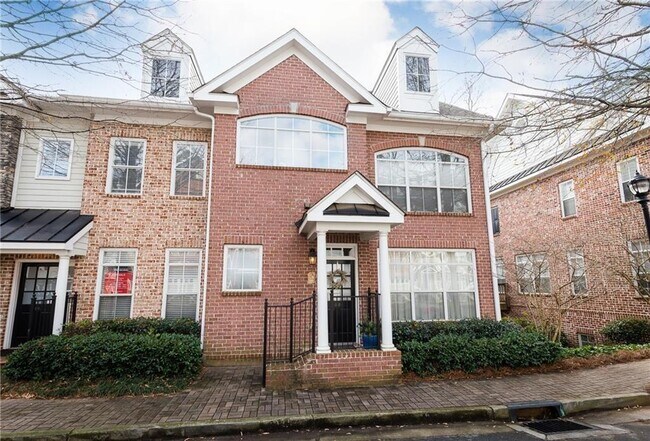 Building Photo - 1155 Glenridge Pl NE