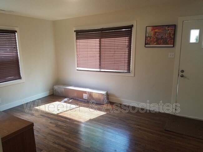 Foto del edificio - 2802 S Blair St