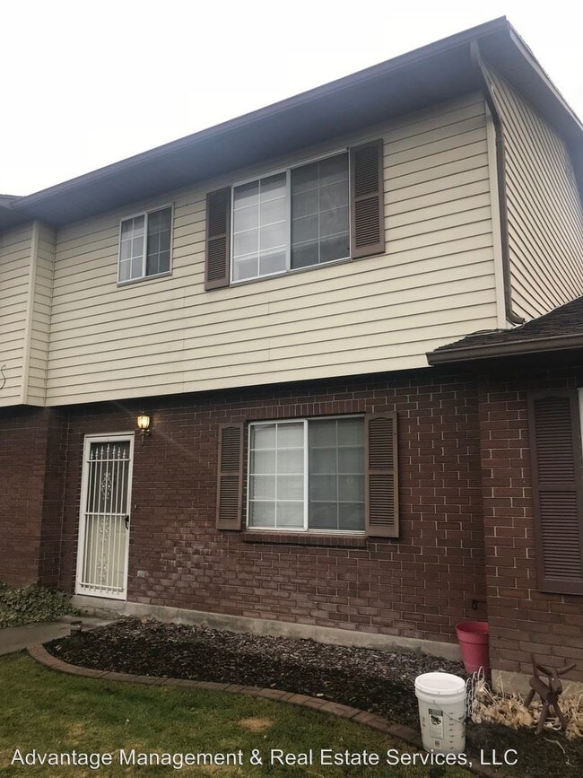 Building Photo - 3 br, 2 bath House - 952 South 200 West #24