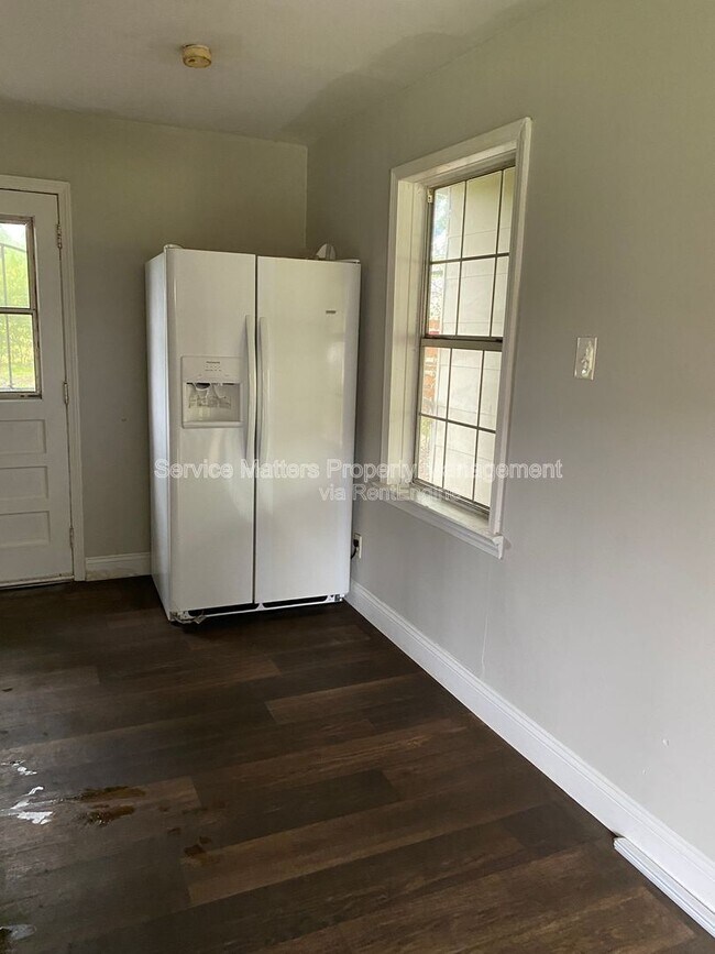 Foto del edificio - 3213 N Guillemard St