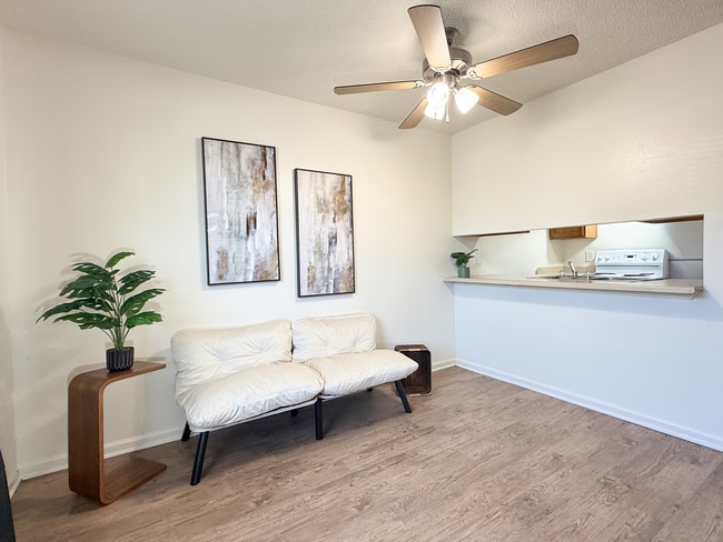 Building Photo - Kenilworth Ridge... A Hidden Jewel!