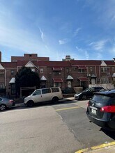 Building Photo - 43-22 Colden St