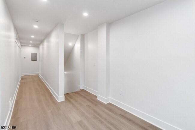 Foto del edificio - 140 Washington St