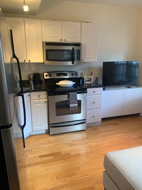 Foto del edificio - 15 River St Pl