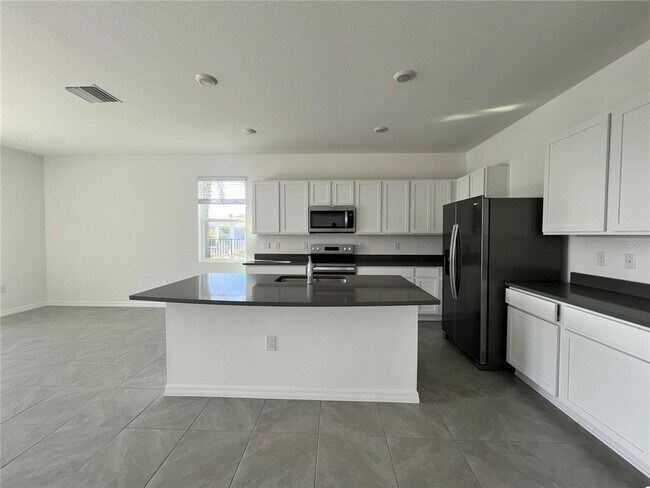 Building Photo - 131 Mangrove Shade Cir