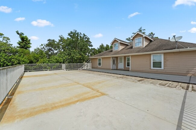 Building Photo - 511 Turner Dr
