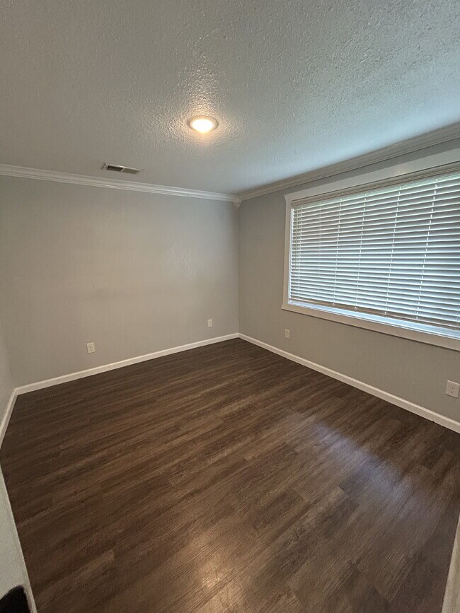 Foto del edificio - "Charming 2-Bedroom 1 bath with Spacious Living in Humboldt, Tn – Perfectly Cozy at 851 Sq Ft!"