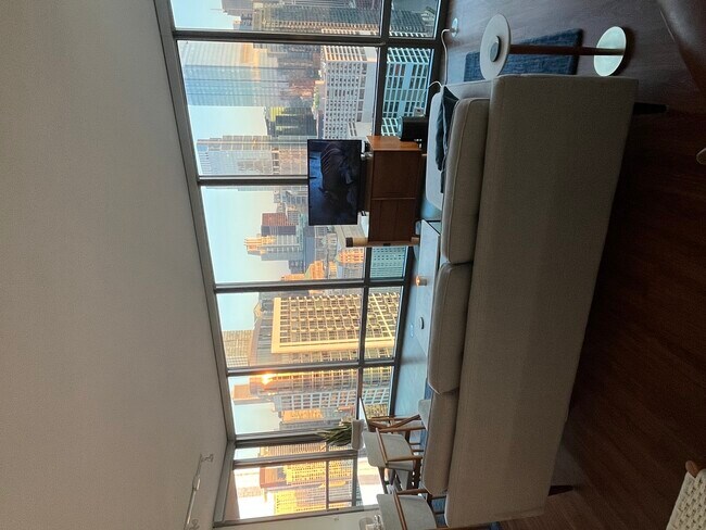 Foto del edificio - 520 N Kingsbury St