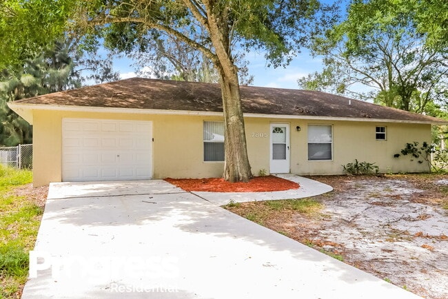 Building Photo - 7805 Holopaw Ave