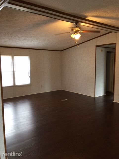 Building Photo - 2255 Ruritan Rd