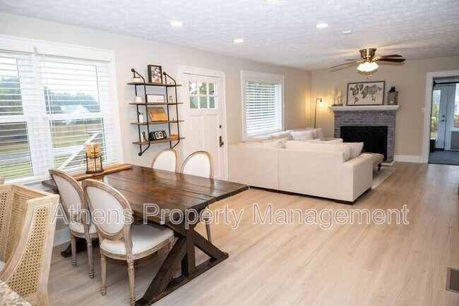 Foto del edificio - 6551 Hog Mountain Rd