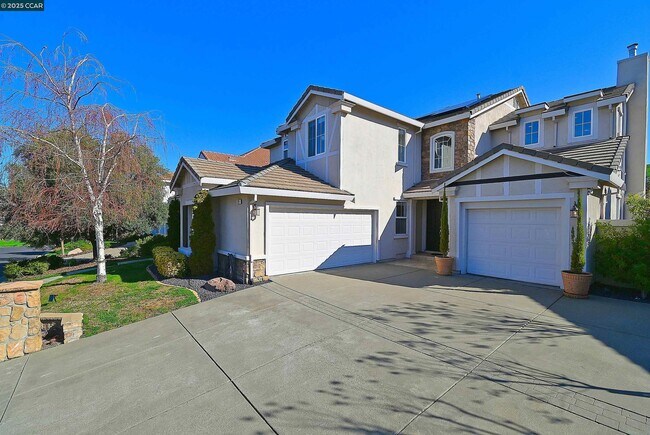 Foto del edificio - 829 Deer Spring Cir