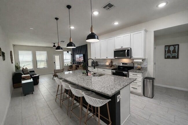 Photo - 2394 Post St Townhome