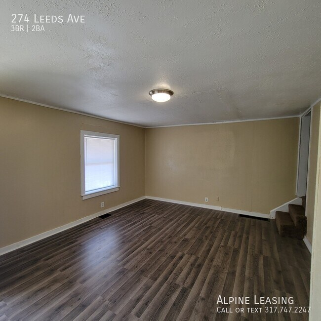 Building Photo - Southeast 3 Bedroom