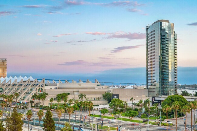 Foto del edificio - 550 Front St