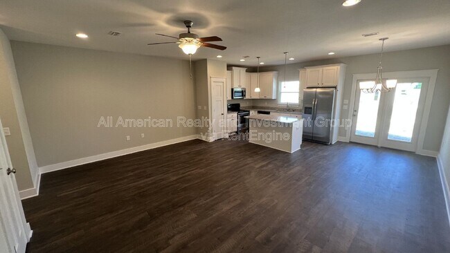 Foto del edificio - 400 Mattie M Kelly Blvd