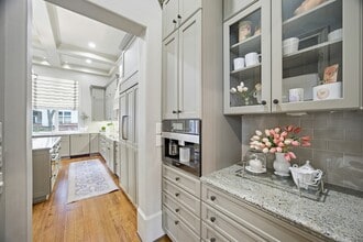 Building Photo - 3240 Bammel Ln