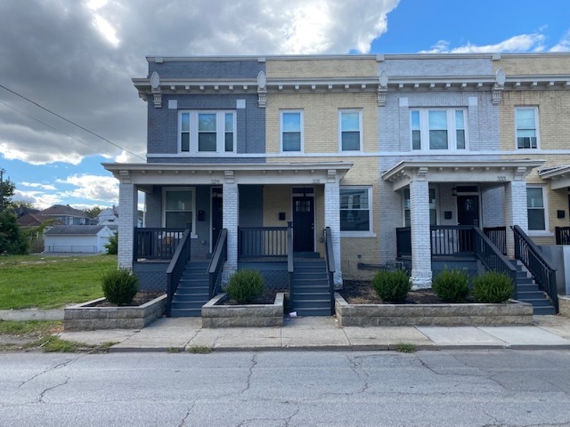 Primary Photo - 331 Taylor Ave