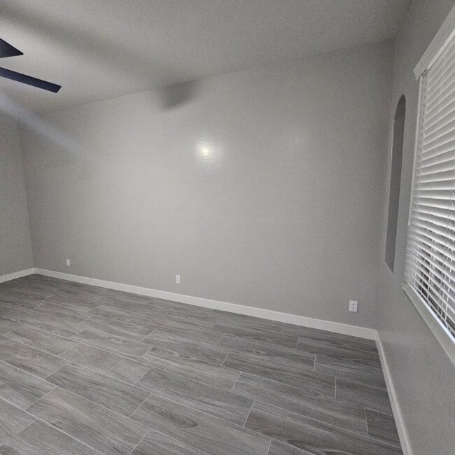 Foto del edificio - 6606 S 50th Ave