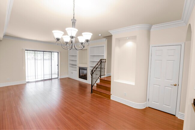 Foto del edificio - 12745 Moorpark St