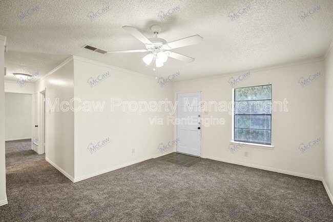 Foto del edificio - 14025 Spring Oak Dr