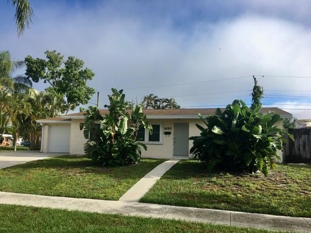 Primary Photo - 3685 Dunes Rd