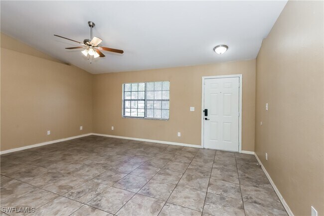 Foto del edificio - 18359 Hawthorne Rd