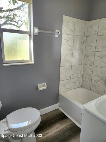 Foto del edificio - 358 Vesta Cir