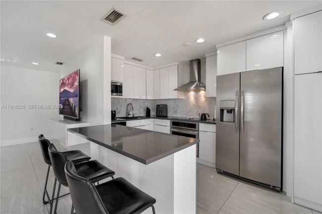 Foto del edificio - 9451 SW 6th Ln