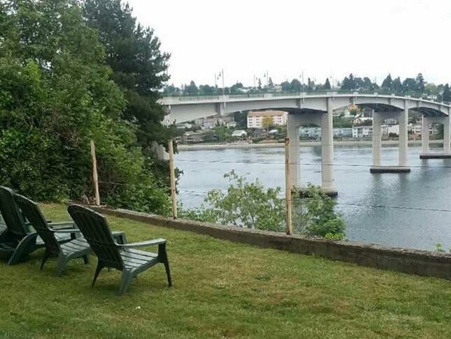 Photo - 632 Washington Ave Apartments