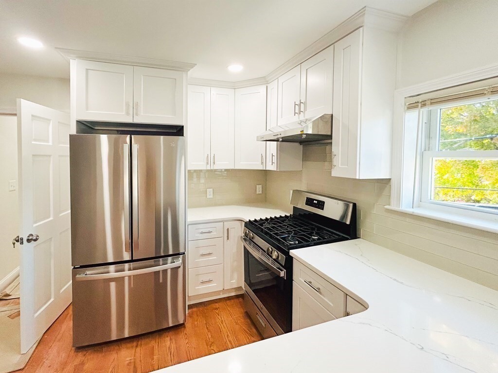 Foto principal - 30 S Waverly St