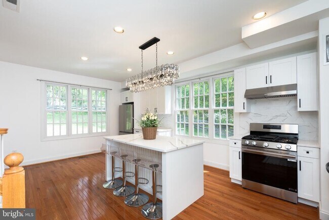 Foto del edificio - 13039 Glen Mill Rd