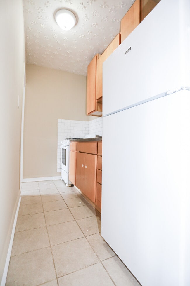 Building Photo - 4141 N Keystone Ave