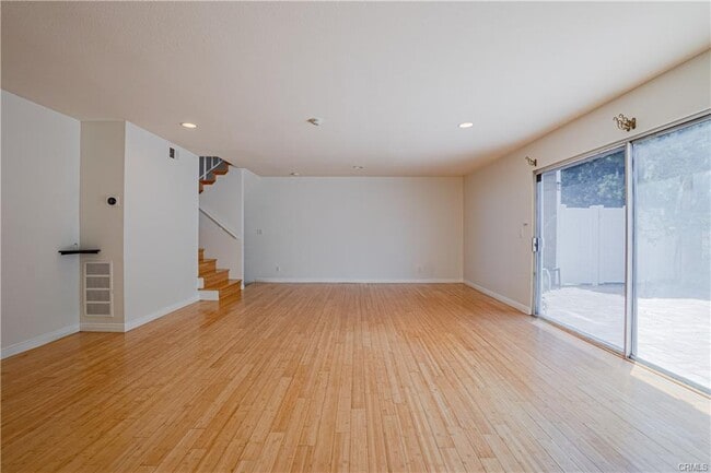 Foto del edificio - 2522 Voorhees Ave