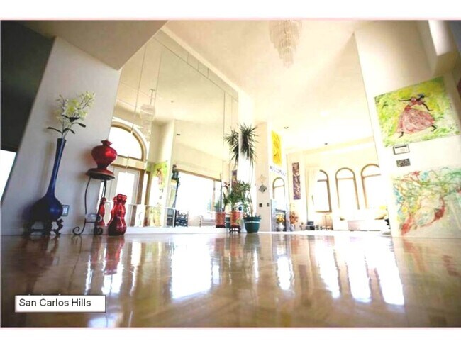 Foto del edificio - 175 Los Vientos Way