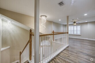 Building Photo - 426 Bright Chase