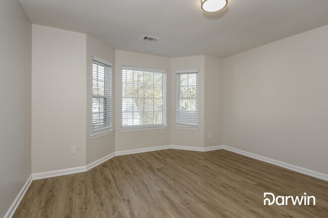 Building Photo - 696 Stonemill Manor, Lithonia, GA 30058