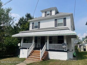 Building Photo - 1318 Cornell St