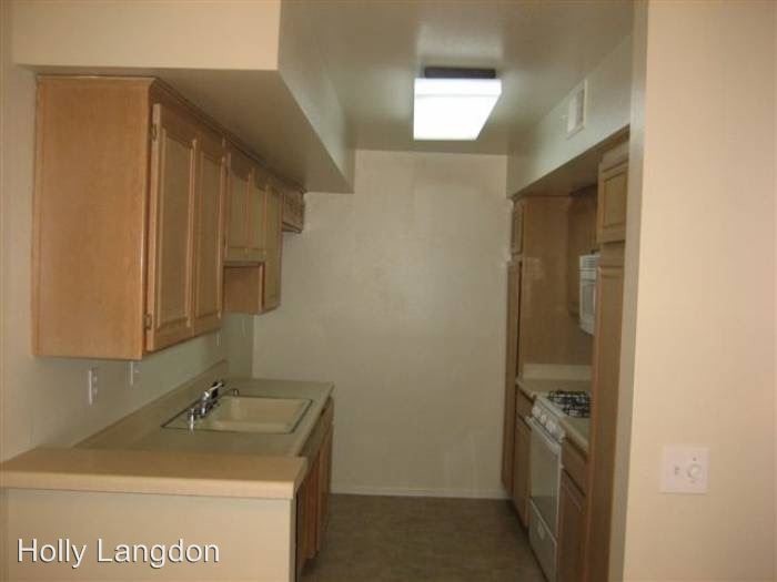 Building Photo - 5300 Kester Ave